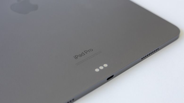 5 Cách Sử Dụng Cổng USB-C trên iPad Mang Lại Tiện Ích Vượt Trội