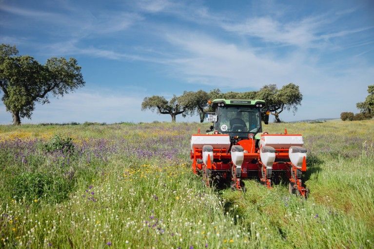 Cuộc cách mạng nông nghiệp tái sinh đang lan rộng khắp châu Âu